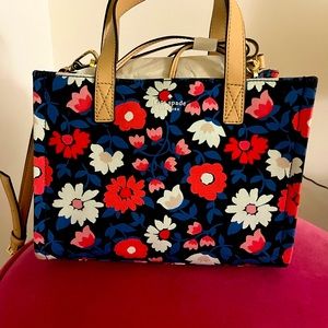 New Kate Spade Sam Washington Square canvas tote bag in small